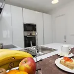 Ivan أوميس