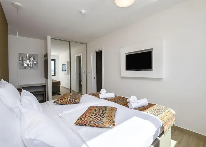 فيلة Ivan أوميس